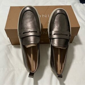 Vionic Women's Uptown Loafers